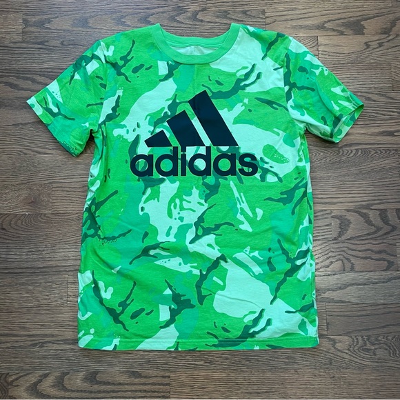 Adidas Kids Shirt - like new